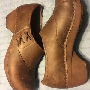 Dansko Clogs, European 40